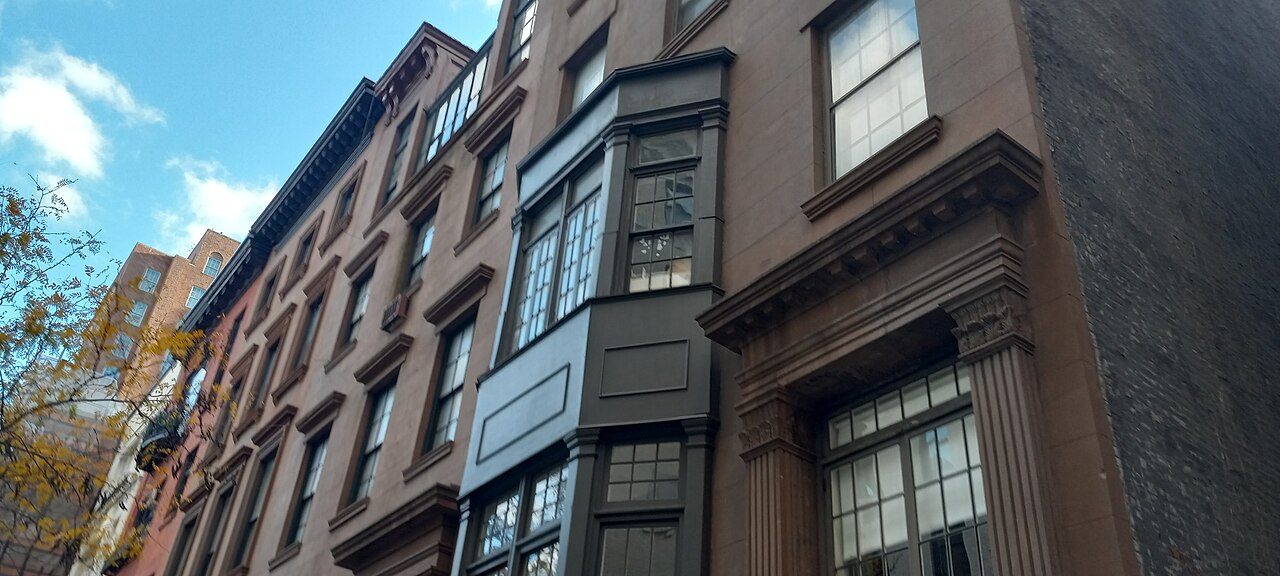 Gramercy Park Manhattan neighborhood where Maid Marines cleans pre-war co-ops and townhouses